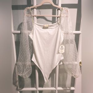 💛Alter’d State💛Square neck spring mixed fabric organza sleeve bodysuit